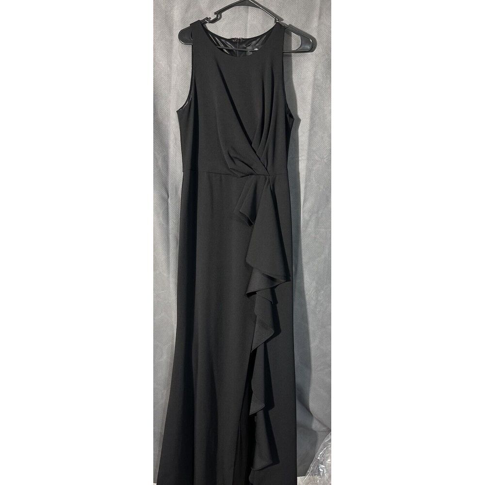 Black Betsey Adam's Formal Dress‎